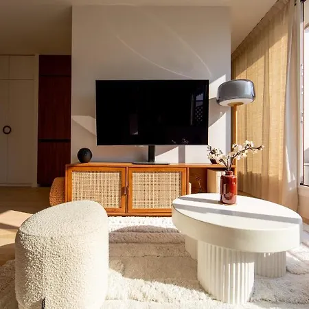 Architect Eiffel Tower View And Terrace * Boulogne-Billancourt